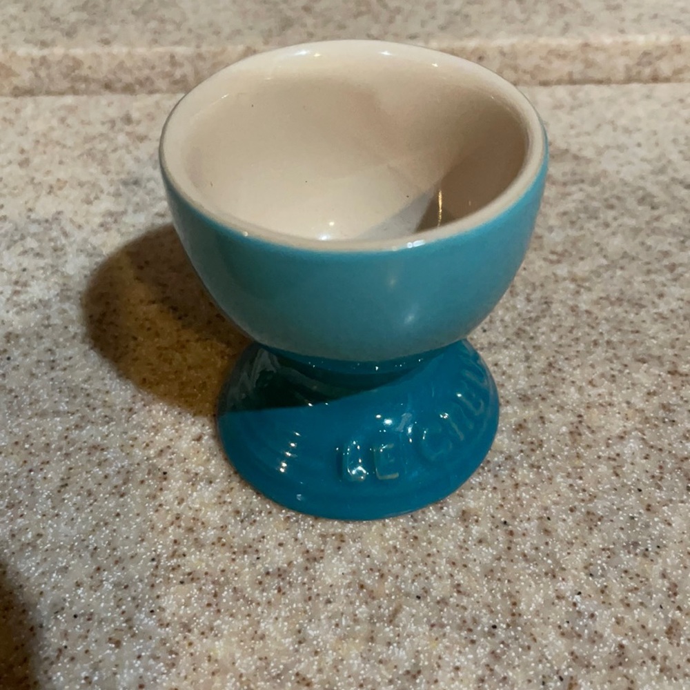 Le cresuet egg cup